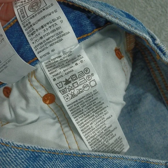 Levis 501 Jeans Womens 29 Blue Denim Premium Button Fly Straight Casual Distress - Picture 4 of 10